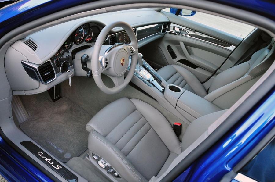  Porsche Panamera Turbo S 2012 года  (фото 27 из 91)